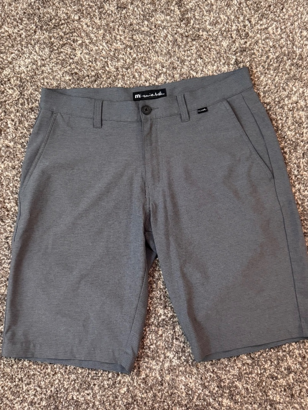TravisMathew -Beck Performance Golf Shorts Gray Stretch Men's, Size 32 (10 inch)